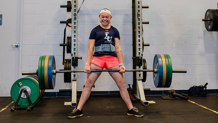 Kelsey Scannevin powerlifting at Velocity Sports Performance