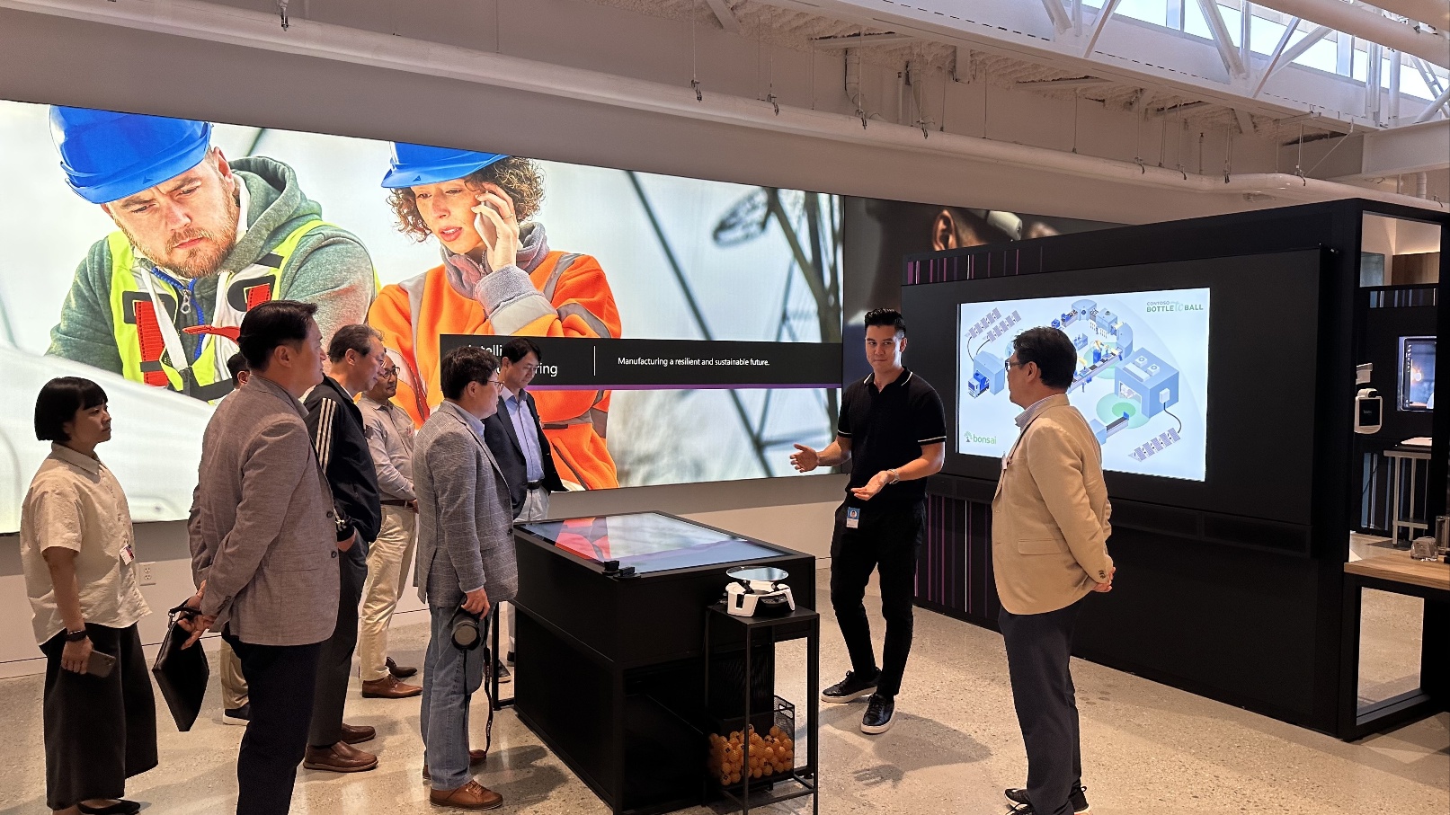 Professor Young-Tae Kim with professional sports league officials in the U.S. 